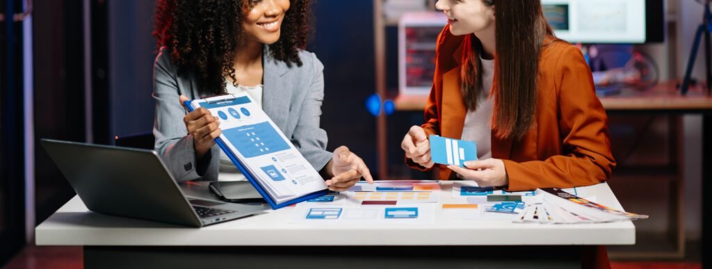 How to create a flyer for free